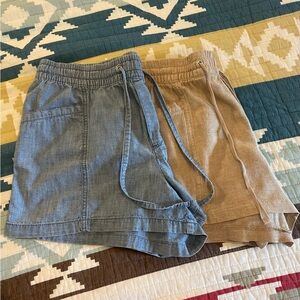 GAP Blue and Tan Linen Drawstring Shorts Medium